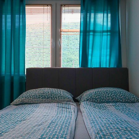 Apartments Bozena ヤイツェ エクステリア 写真